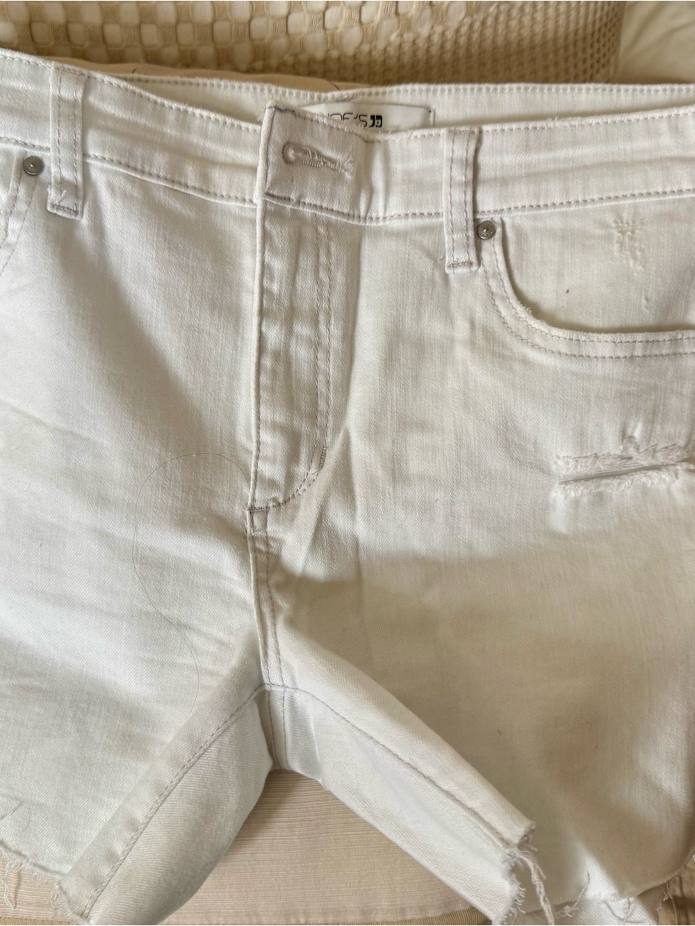 Joe's Jeans White Denim Shorts- New - Picture 5 of 5